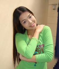 Hello Guys, want to make friends with me? then you can I'm not a type a girl naughty I mean making fun :)