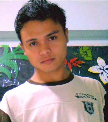 Naturalist. Poet. aspiring Clinician & Scientist. dreaming to be Pilot-Astronomer and Astronomy-Physicist someday.