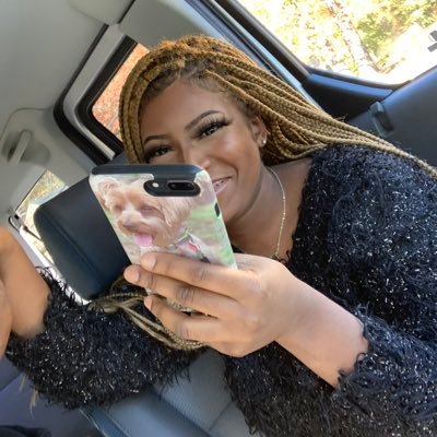 haileylovebug10's profile picture. chill. 🌍