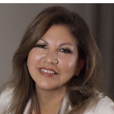 LuisaGuzman's profile picture. Coaching on Leadership, EQ, Entrepreneurship, Woman Empowerment and Resilience