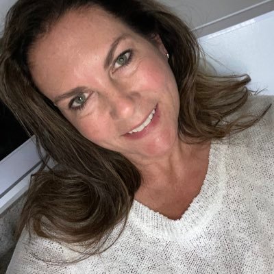 JaymeSimmons32's profile picture. #safemoon