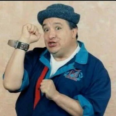 Yo soy juan camaney, bailo tango, masco chicle, pego duro y tengo viejas diamonton..tururu😜