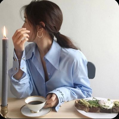 خريجة بكالوريوس رياضيات KFUوذلك بفضل ربي والحمدلله🎓 .﴿ يَأْتِ بِهَا اللَّهُ ۚإِنَّ اللَّهَ لَطِيفٌ خَبِيرٌ ﴾ كل مافي صفحتي فضفضه مايقراها الا انا فقط
