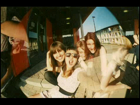 yaraissofluffy's profile picture. Dutch girl living in Amsterdam, enjoying the adrenaline rushes of everyday life.