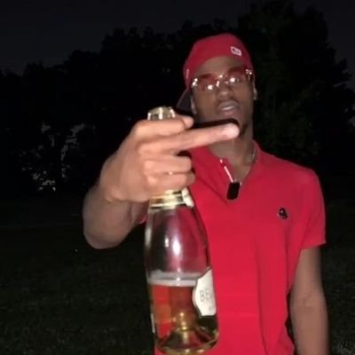 laidbackkk_lo's profile picture. laid-back nigga from the hills✨🏚️