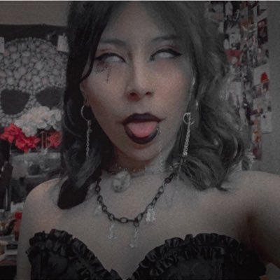 liyeniaa's profile picture. always...