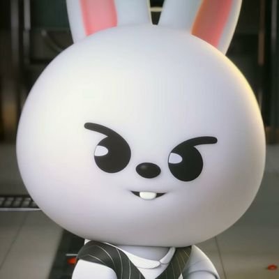 arra_naa's profile picture. -stay- 💕skz💕
-ennve- 💕evnne💕