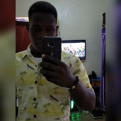 ByakikaSly's profile picture. Follow back friend becoz ,am;
~Seated on the fence👨‍🏫
~swimming in Dirty water🏊‍♀️
~Swallowing saliva 🤤