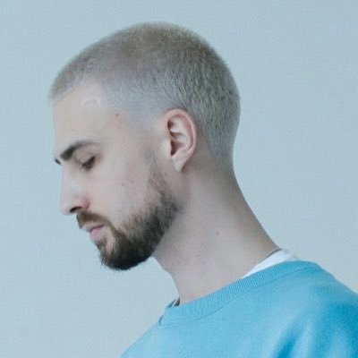 Digital artist and creative director of the SILA SVETA studio. Worked with Billie Eilish, Samsung and many others. https://t.co/gbPCxHz71c