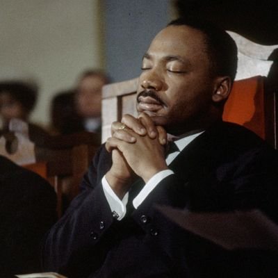 Ten_Tobz's profile picture. The journey to getting cracked!