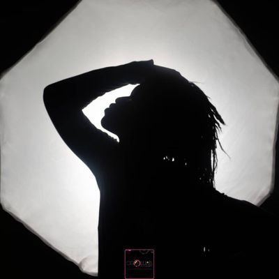 GafarImoleayo's profile picture. Digital Marketer 👨🏾‍💻• Copywriter • Paid Media Buyer with a passion for music and all things art🎸 • Tweets about business growth & marketing