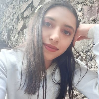 Yo no hablo de venganzas ni perdones, el olvido es la única venganza y el único perdón. 🌼