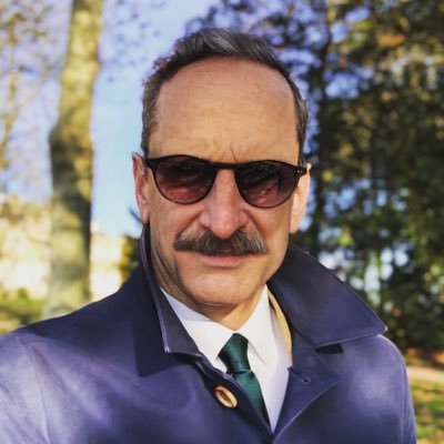 PierreJD's profile picture. Avec eux👆🏻, je serais mieux !