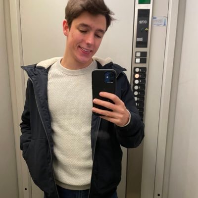 idroj98's profile picture. 