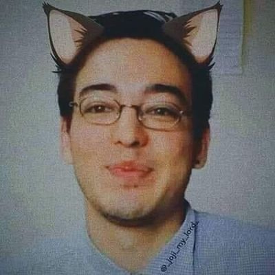 He/It
I'm a certified weirdo and geek. 🤓☝️