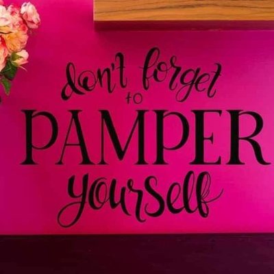 RedPam81's profile picture. Avon Rep and Sales Leader. Want to join my team message me for info 🥰

Mum to 2 boys, a preteen and a toddler...send help!