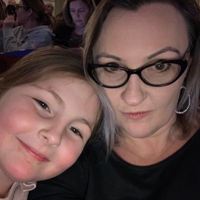 Canadian in London, Mother, Wife, Teacher, Reader, Passionate about Sports (especially Raptors and Tennis) and Politics