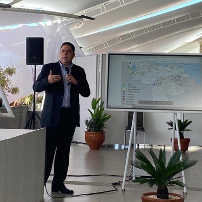 Viceministro de Exploración e Inversión Ecominera del Ministerio del Poder Popular de Desarrollo Minero Ecológico y 
Presidente de @IngeominVE