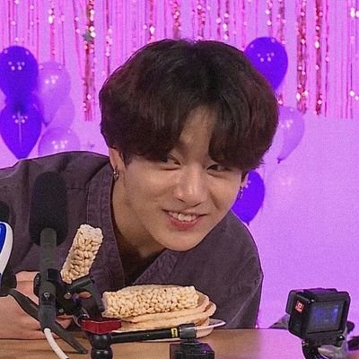 jk__wings's profile picture. 06(05) 新垢です______
army 同ペンさん○ 他ペンさん◎
無言フォロー失礼します🙇🏻
沢山のarmyさんと仲良くないたいです🥰
2017~