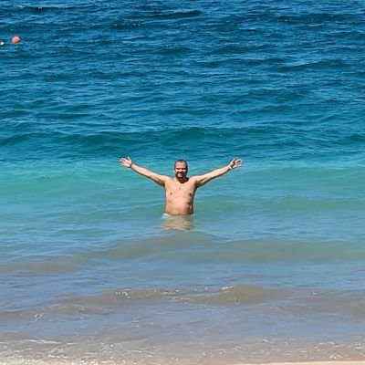 Cactus_Charlie's profile picture. A Venezuelan-American, family and freedom are my priorities in life. Against any form of fascism. Trump is a Russian asset #PutinsPuppet