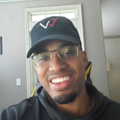 WadeCSE's profile picture. Software Engineer | Investor