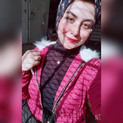 mona56504452's profile picture. Mon mon