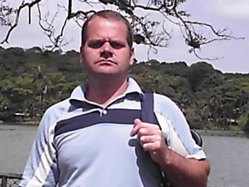 Pra quem conhece EU mesmo,pros demais sejam bem vindos e se preparem pois sou autêntico e to no mundo a passeio,hahaha.