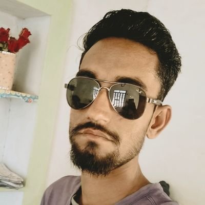 SayarMuwal's profile picture. 