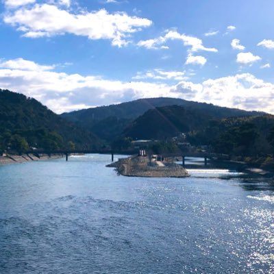 一般社団法人 宇治青年会議所のアカウントです。 宇治市、宇治田原町、久御山町にご縁のある20歳〜40歳のメンバーで構成しています。 宇治の魅力、発信していきます!
