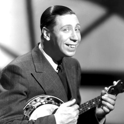 Remembering #GeorgeFormby one of Britain's best-loved entertainers awarded the OBE for his services to the Allied forces during WWII. Account by @MrDMBarcroft