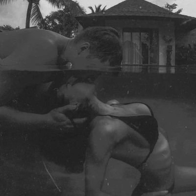 iisl__11's profile picture. 