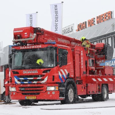 Dinanddg's profile picture. 