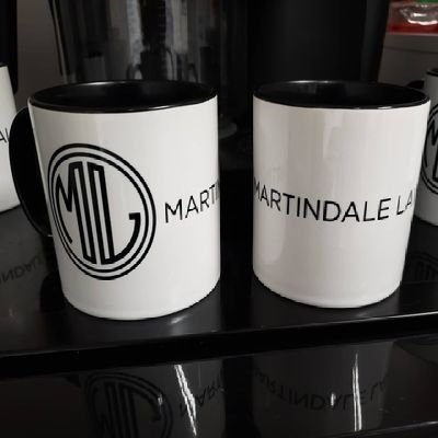👩🏾‍⚖️ April Martindale 🎓 M.B.A., J.D., Esq. ▪️Contract Law ▪️Trademark/Copyright Law ▪️Business Law 🏛Owner/Managing Partner of Martindale Law, Entrepreneur