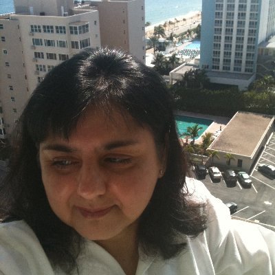 rita_chainani's profile picture. 