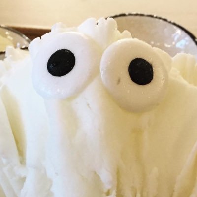 SnowSnom's profile picture. 