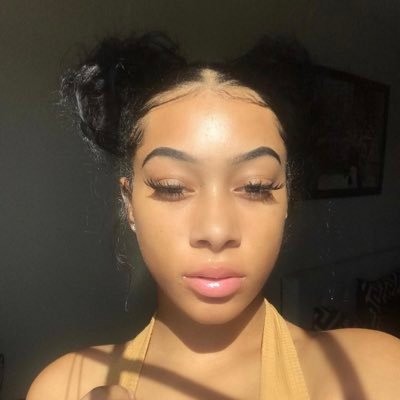 fineasscaii's profile picture. ♑️ | 5’fine