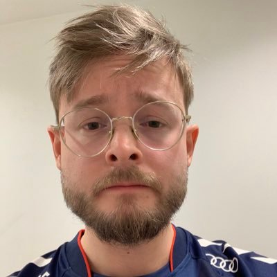 🇸🇪 Ex-professional League of Legends player