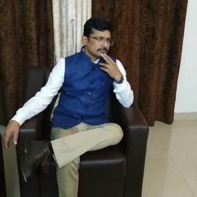 ranjan5551's profile picture. Keen observer of socio-political issues.

भावनाओं को शब्दों में पिरोकर अभिव्यक्त करने की कला सीख रहा हूं।