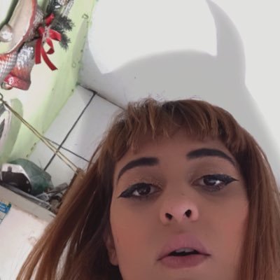 transmochileira's profile picture. • Trans Mochileira,  • Vendedora Ambulante  • Faço vídeos para o Youtube. Parcerias 👇🏽 lunasemfronteiras@icloud.com