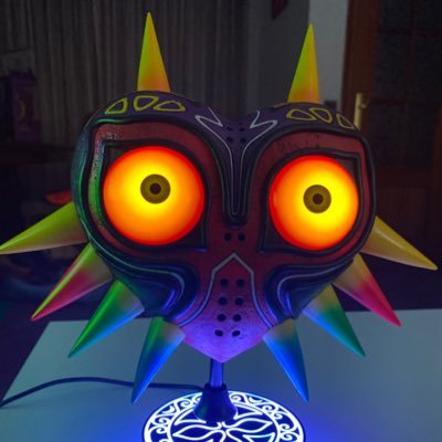 Amante de los videojuegos actuales y retro, mi saga favorita Zelda, oyente del mejor podcast Nintendero @LinkToPodcast