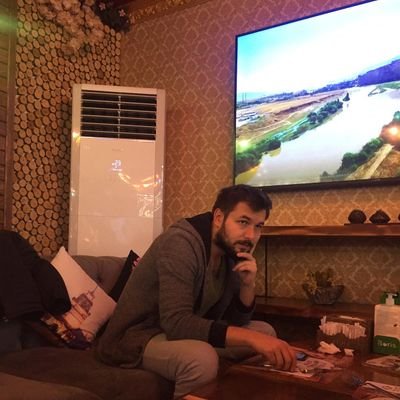 emrealtuntss's profile picture. 