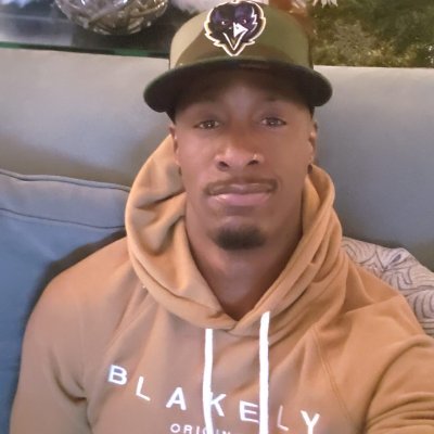 DantesInferno82's profile picture. Baltimore native 🦀🐀. California livin'🌴☀️🌊. Tech bro👨🏾‍💻. die-hard RAVENS fan🏈. workout warrior💪🏾. Positive vibes only✌🏾