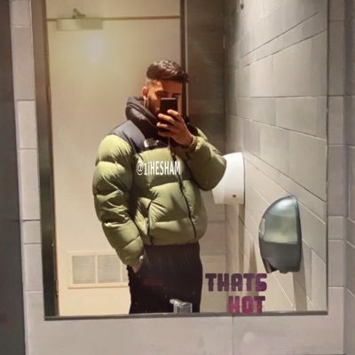 1iHESHAM's profile picture. أَلَيْسَ اللَّهُ بِكَافٍ عَبْدَهُ
