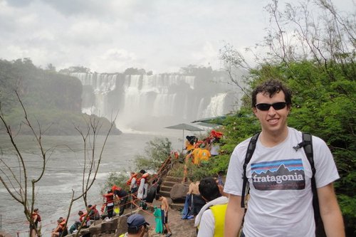 MagooNtheMiddle's profile picture. Tweeting makes you weak