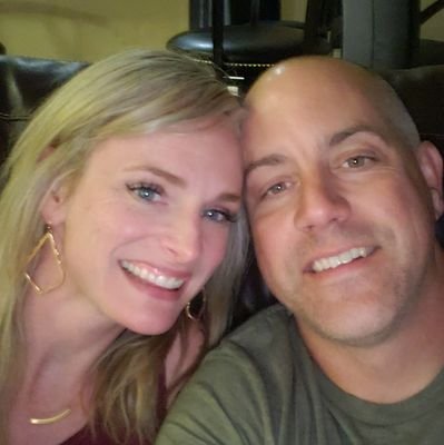 sr_awesomo's profile picture. 