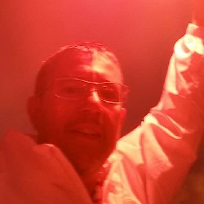 ademirvoss's profile picture. Mantenha a cabeça fria, o coração quente e as mãos limpas! @ofuturodascoisas