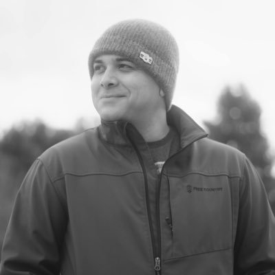 shakapics's profile picture. cosplay photographer, he/him, Instagram: @/shaka.pics