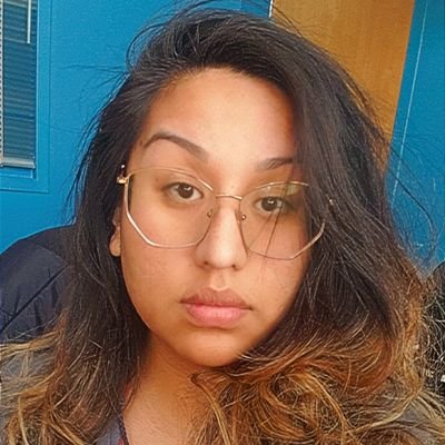Latina 🇬🇹 in 🇨🇦. dabbles in fandom,into all things geeky.
Specialized Care Counselor/Éducatrice/ Psychoéducation.
MH awareness.