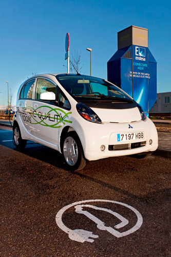 Imievautomovil's profile picture. i-MiEV de Mitsubishi Motors es el automóvil  más amigable con el ambiente y ha llegado a Chile con su fantástico diseño.