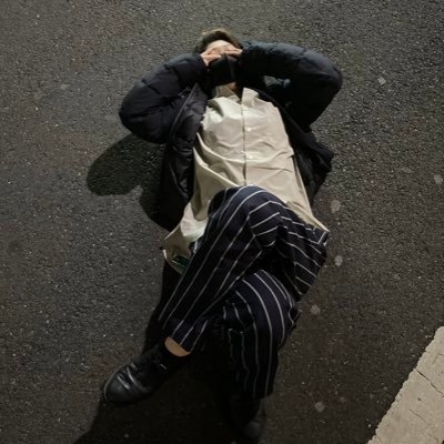 shio16127198's profile picture. お酒を飲むかスポーツするしか脳がないタイプの人